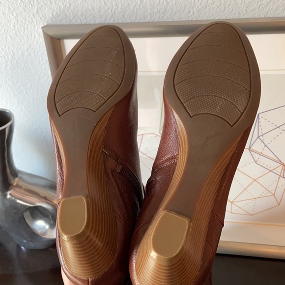 Leather wide calf knee high boots - Picture 5 of 8